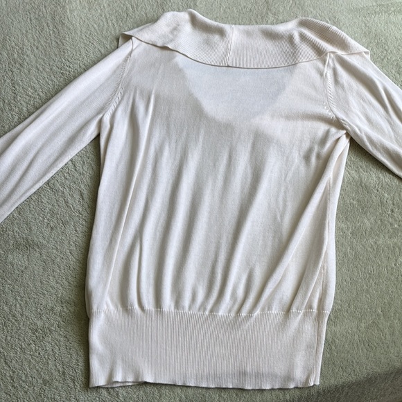 Vintage cream color sweather - Picture 6 of 6